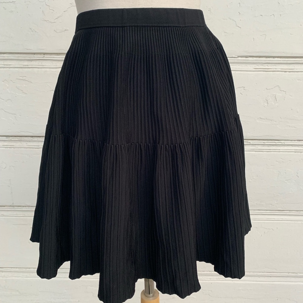 Rolo & Ale Textured Black Circle Skirt Size Medium